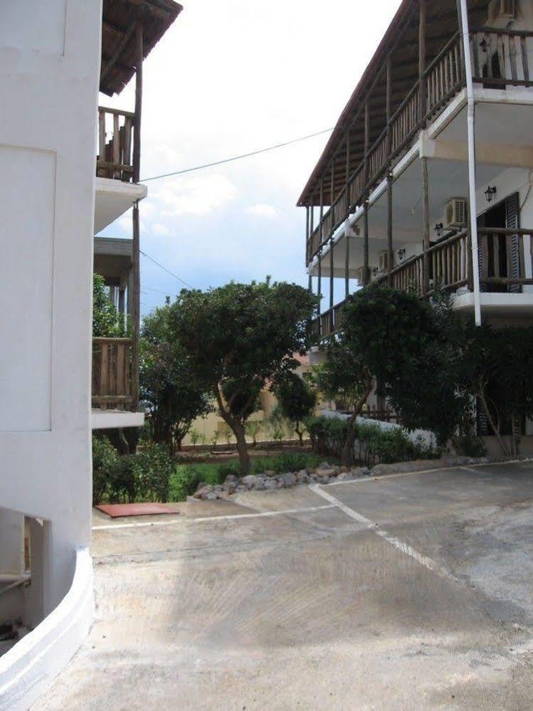 Monemvasia Green Apartments 2*