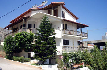 Monemvasia Green Apartments 2*
